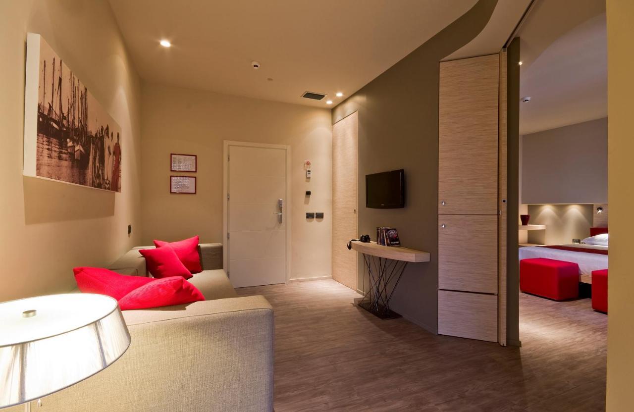 Hotel Italia Μπελάρια-Ιτζέα Μαρίνα Εξωτερικό φωτογραφία